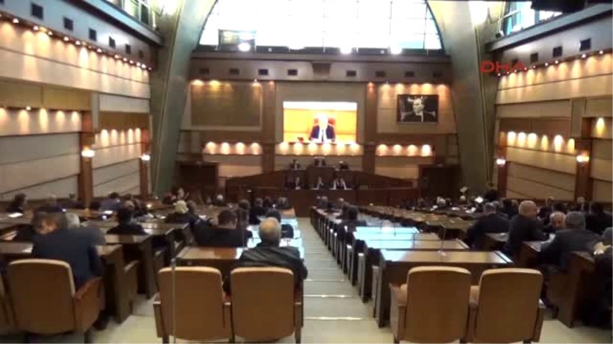İbb Meclisi\'nde Terör Saldırısı Lanetlendi, CHP\'nin Meclis\'in Tatil Edilmesi Talebi Reddedildi