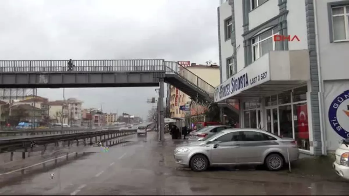 Kocaeli Evinin İçi Gözüktüğü İçin Üst Geçitin Yıkılmasını İstedi, Mahkeme Yıkımına Karar Verdi