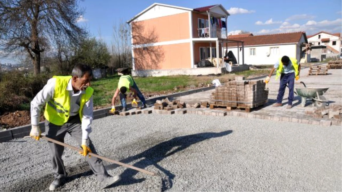 Köseköy Mahallesi\'nde parke çalışması