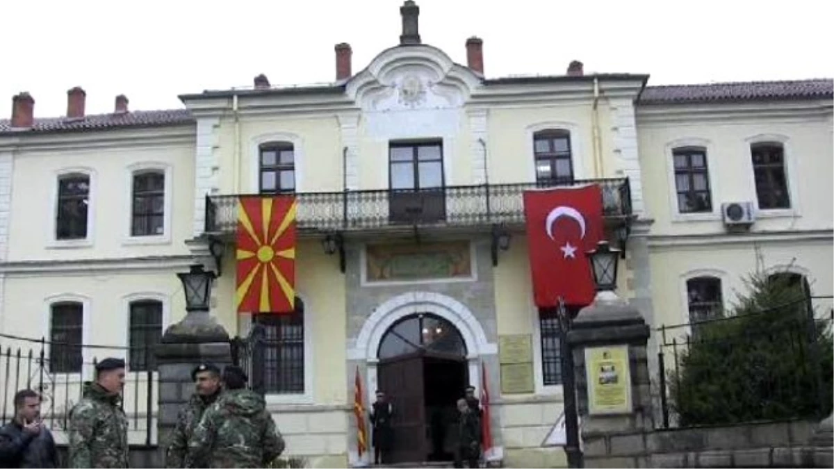 Makedonya\'da Atatürk\'ün Mezun Olduğu Askeri İdadide Tören