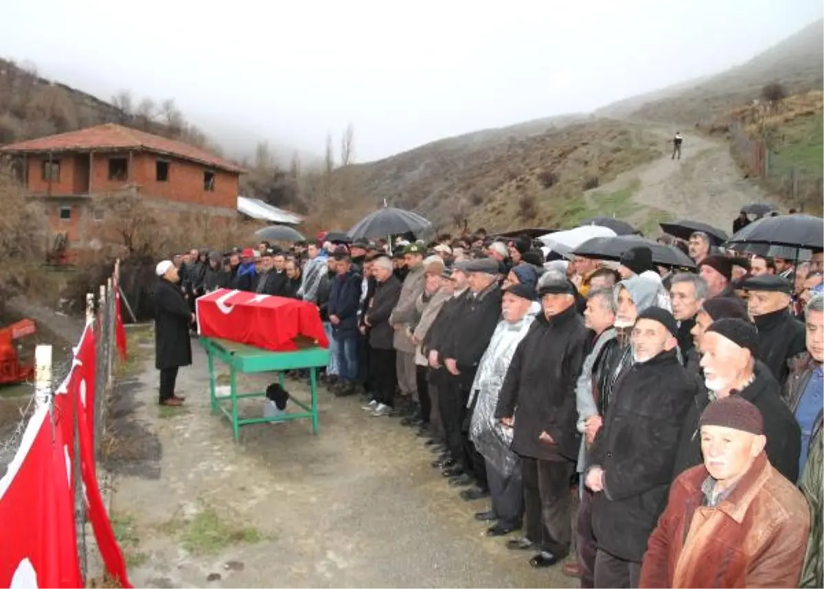 Taksi Şoförlüğüne Başlamasının 2\'nci Gününde Terör Kurbanı Oldu