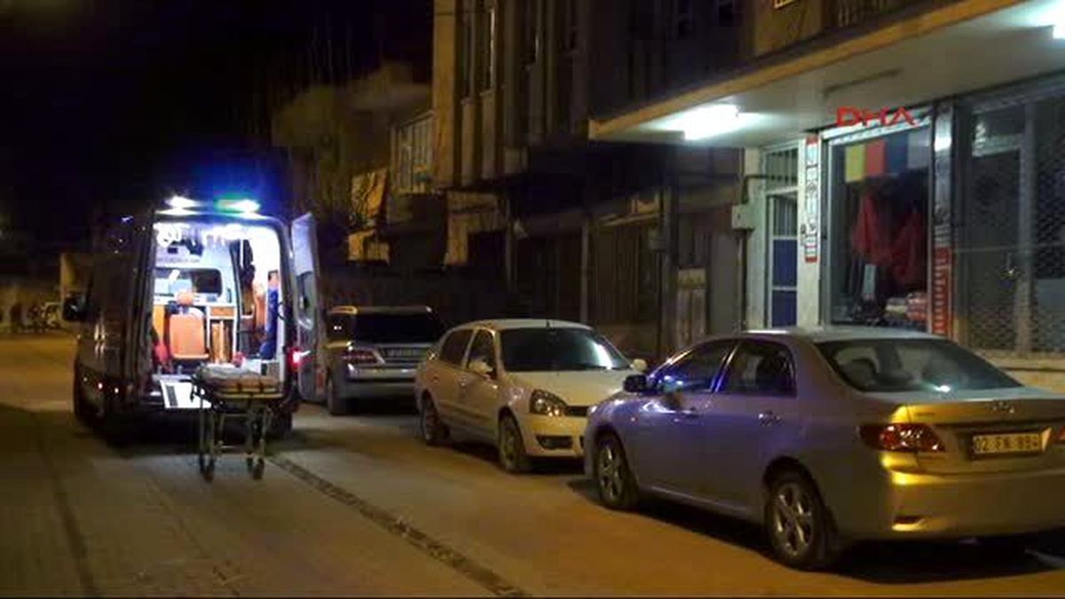 Adıyaman Balkondan Düşen Genç Kız Yaralandı