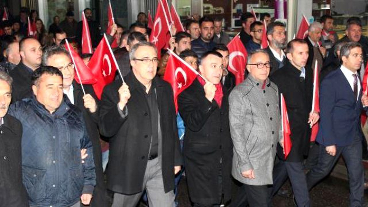 Alaşehir Halkından Teröre Lanet Yürüyüşü