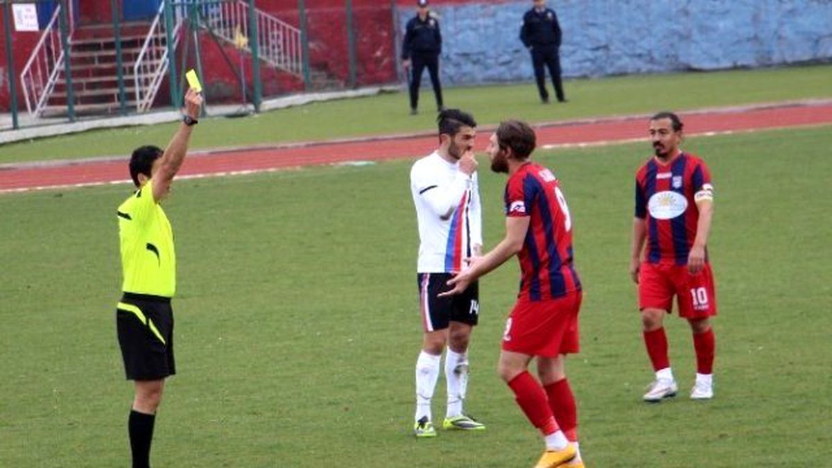 Amatör Maçta Olaylar Çıktı