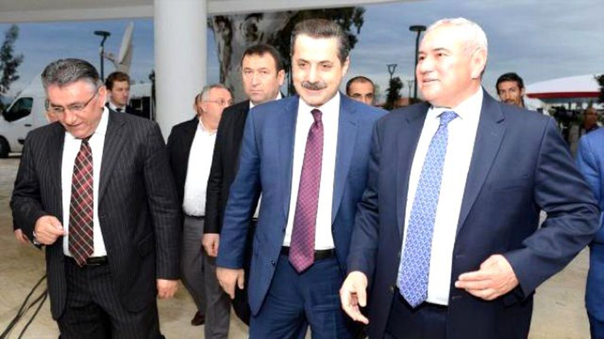 Bakan Çelik\'ten Rusya\'ya Çağrı: Yürekli Olan \'Şu Uçak İşini Tartışalım\' Der
