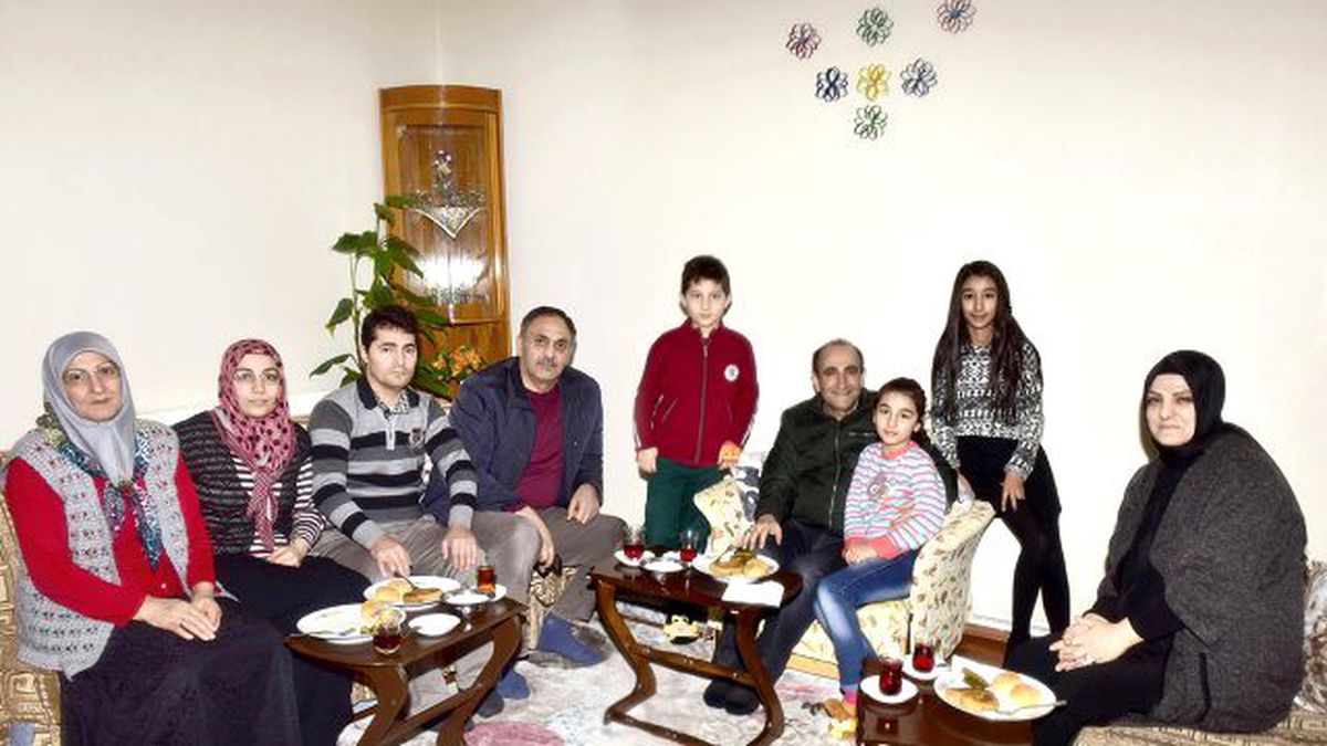 Başkan Edebali Vatandaşlarla El Ele