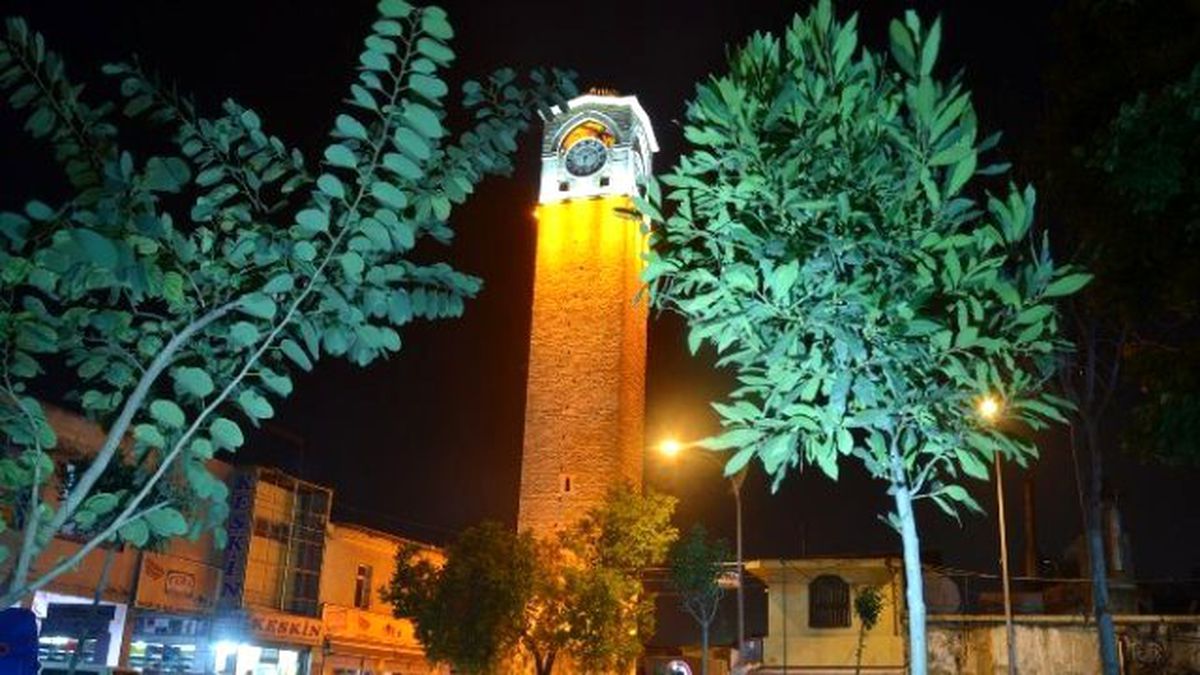 Büyüksaat\'in Çanı Yerinde