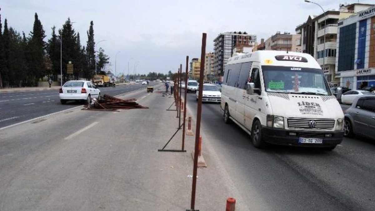 Büyükşehir Belediyesinden Trafik Sorununa Çözüm Çalışmaları