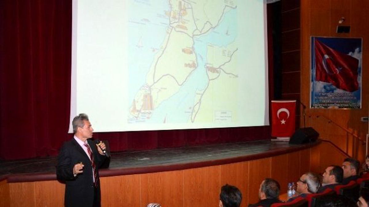Çanakkale Konferansı Duygulandırdı