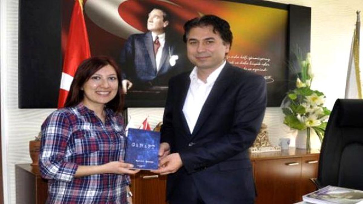 Doktordan Şiir Kitabı