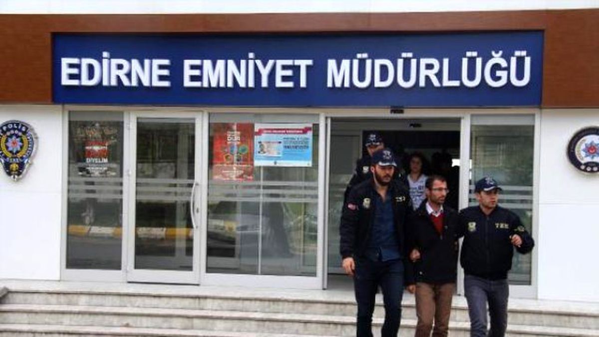 Edirne\'de Terör Örgütü Propagandasına 4 Gözaltı