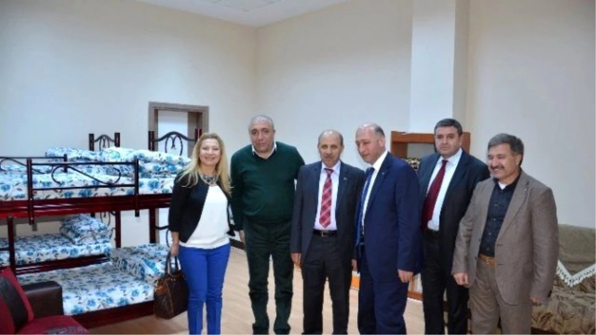 Ege Bölgesi Erzurum Dernekler Birliği Federasyonundan Başkan Kılıç\'a Ziyaret
