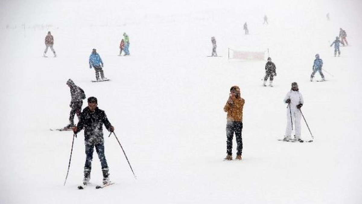 Erciyes\'te Kayak Sezonu Uzadı