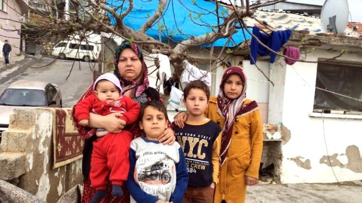 Esnafın Yere VurduğuSuriyeli Çocuğun Tek Hayali, Erdoğan\'a Sarılmak