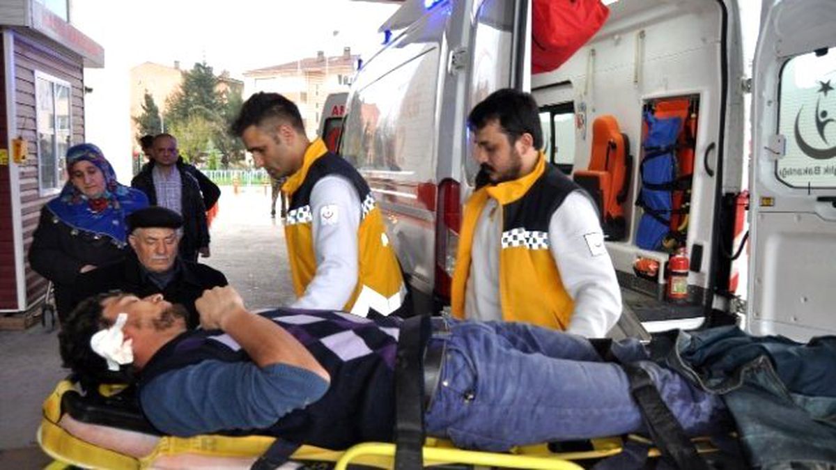 İnşaattan Düşen Genç İşçi Yaralandı