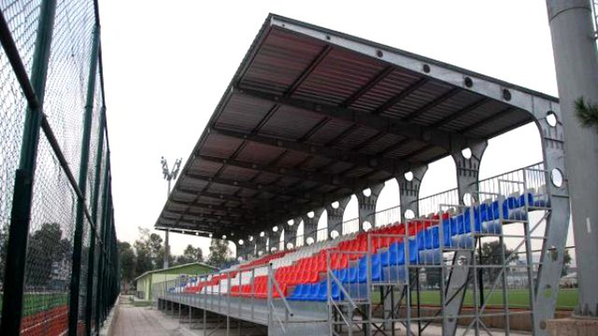 İzmir Atatürk Stadı\'na Büyük Makyaj