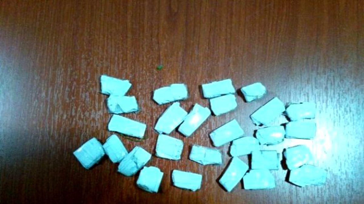 Nefes Kesen Kovalamaca Sonunda Eroin Ele Geçirildi