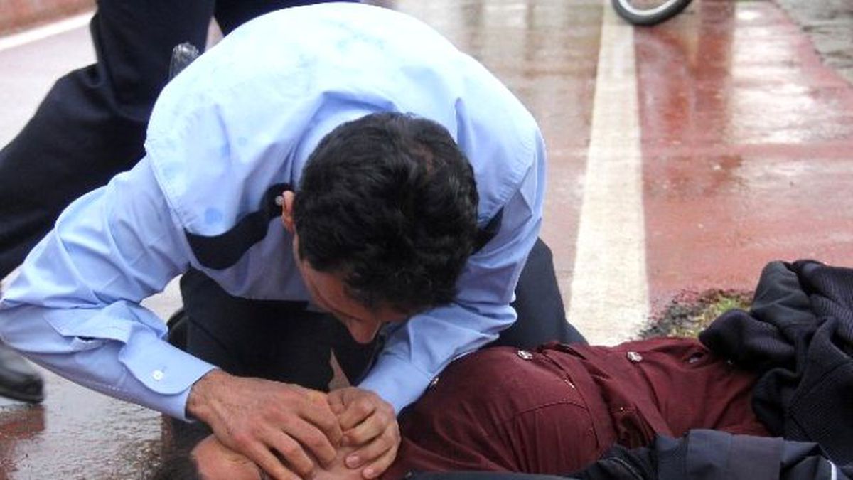 Ölmek İsteyen Kadını Komiser Hayata Döndürdü