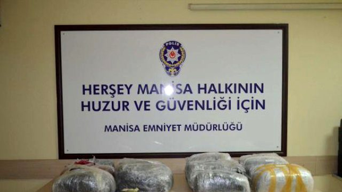 Otomobilde 57 Kilo 110 Gram Esrar Ele Geçirildi