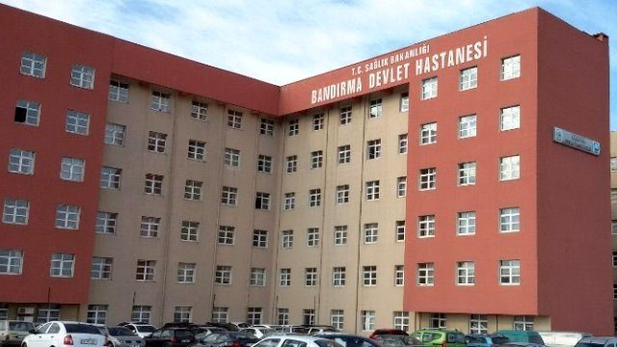 Sağlıkçılar Terörü Lanetledi