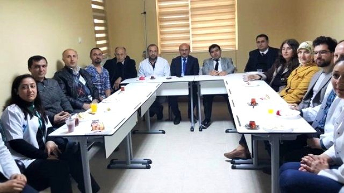 Sağlıkçılara Kutlama Ziyareti