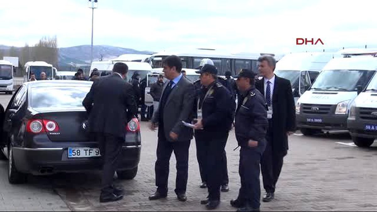 Sivas'ta Otel Bulamayan Amedspor, Kent Dışında Konakladı