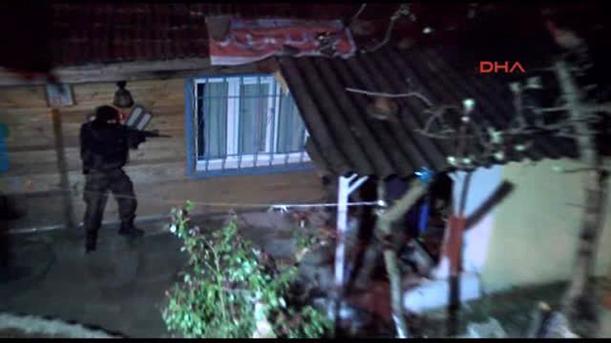 Sultangazi'de Narkotik Operasyonu: Çok Sayıda Gözaltı