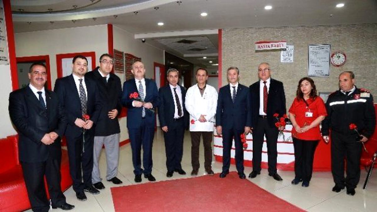 Tahmazoğlu, Tıp Bayramı\'nı Kutladı