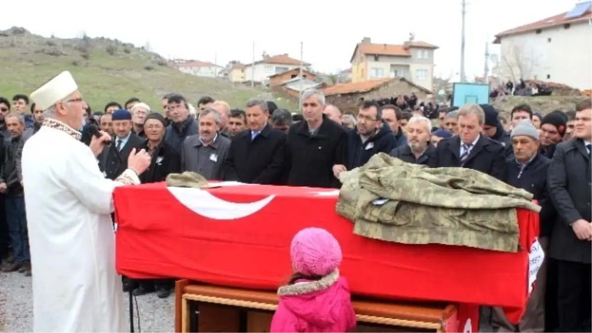 Terör Saldırısında Hayatını Kaybeden Kütahyalı Genç Toprağa Verildi