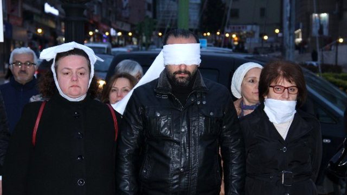 Tiyatroculardan Ankara Saldırısına Sessiz Tepki
