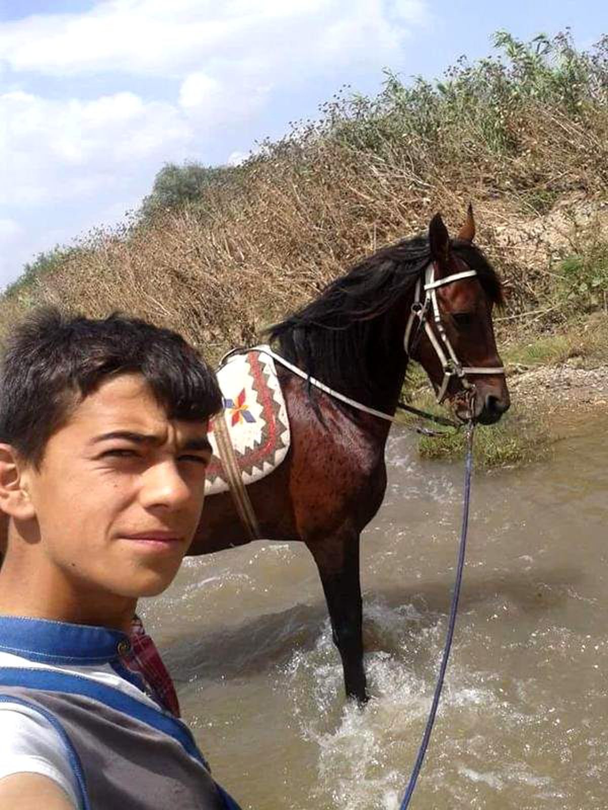 19 Yaşındaki Jokey Kendini Astı!