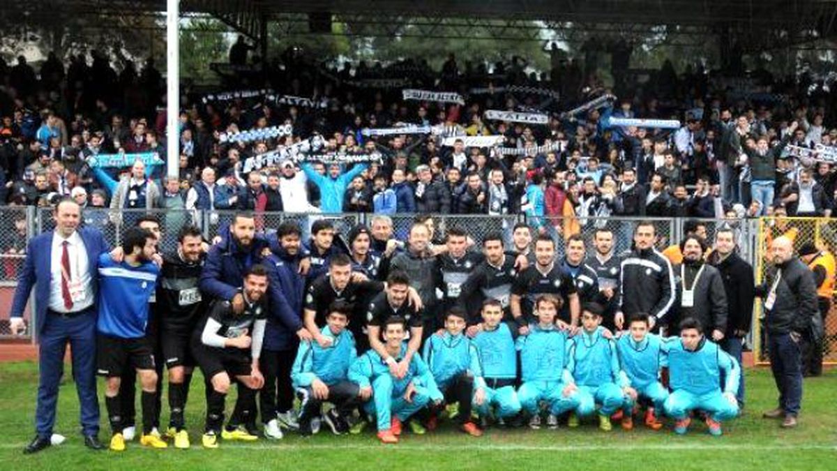 Altay Yönetimi Taraftar Derneğinin Yanında