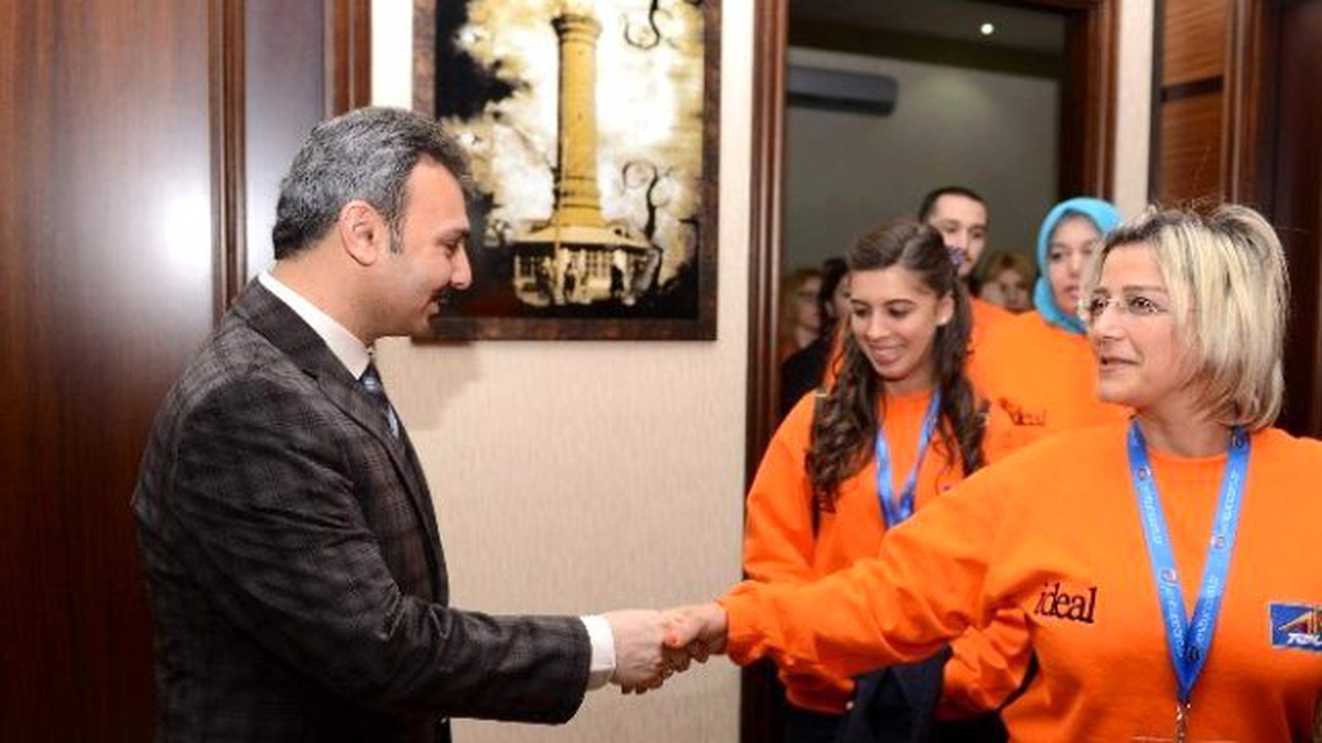 Anı Tur\'dan Başkan Külcü\'ye Ziyaret