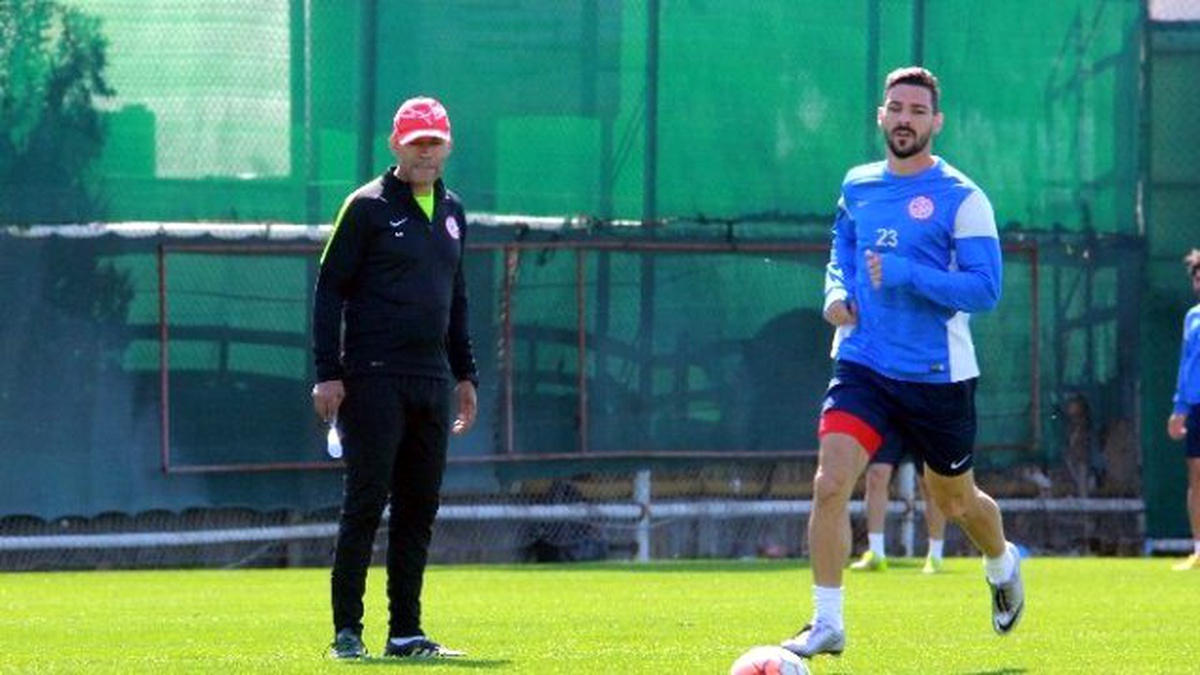 Antalyaspor\'da Beşiktaş Maçı Hazırlıkları Başladı