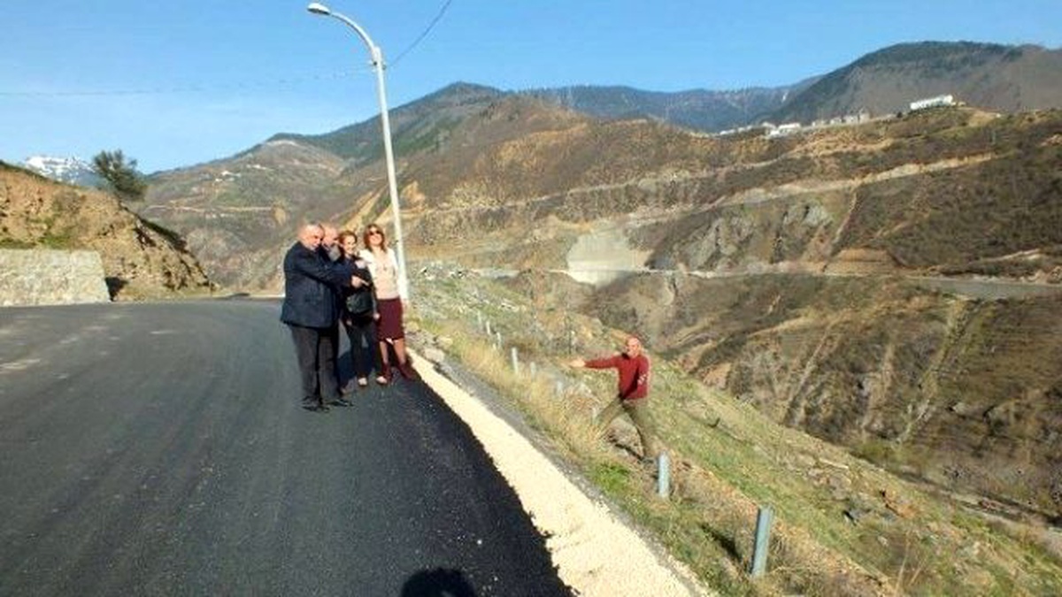 Artvin\'de Okul Aile Birliği Yetkililerinden Bariyer Uyarısı
