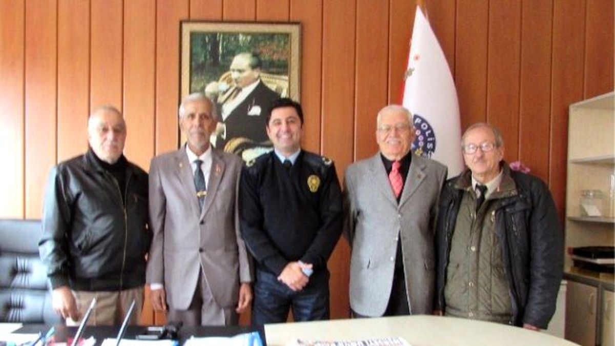 Ayvalıklı Gazilerden Emniyet Müdürüne Nazik Ziyaret