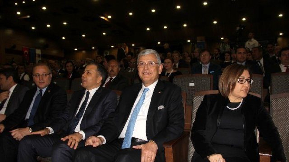 Bakan Bozkır AB\'ye Üyelik Sürecini Anlattı