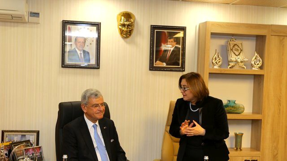 Bakan Bozkır\'dan Gazianteplilere Teşekkür