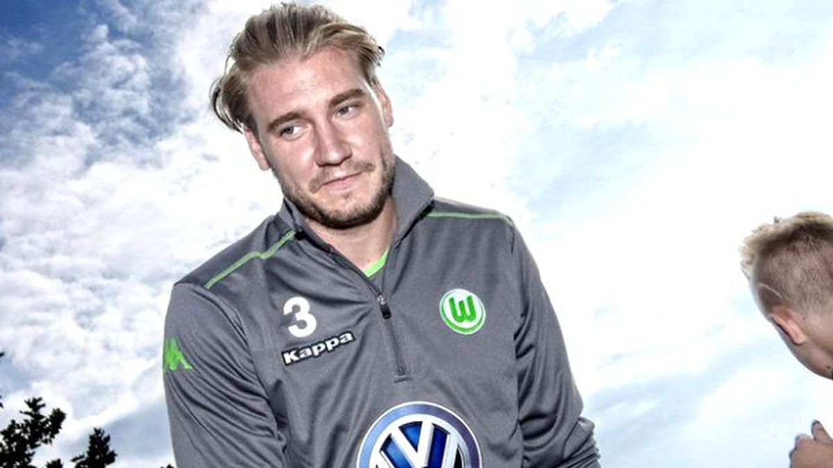 Bendtner\'e Uyku Cezası!