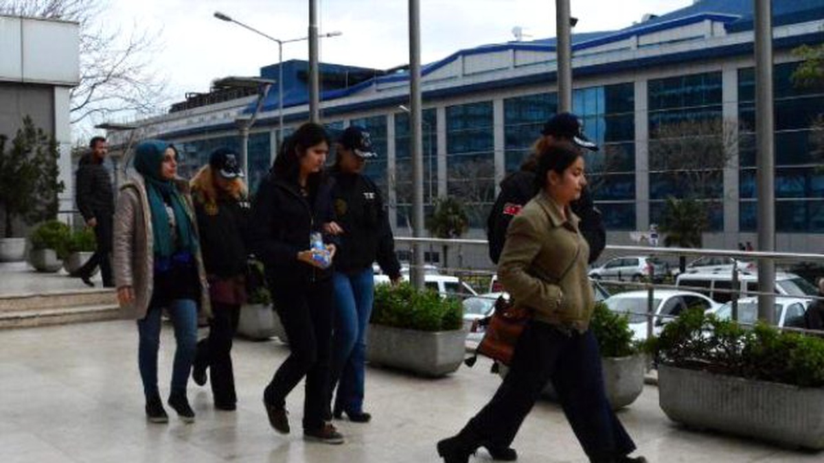 Bursa\'da PKK Operasyonunda Gözaltına Alınanlar Adliyede