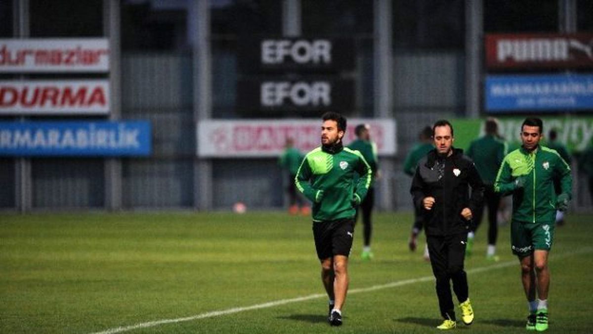 Bursaspor 7 Eksikle Çalıştı