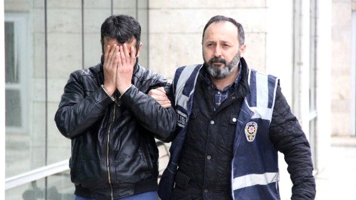 Çaldığı Otomobilin İçinde Sızdı