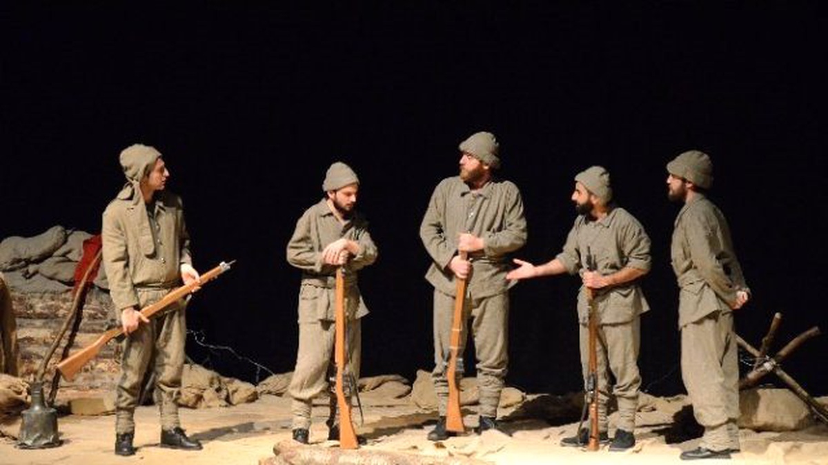 Çanakkale Mahşeri Kardeşlik Destanı" Oyunu Bozüyük\'te Sahnelendi