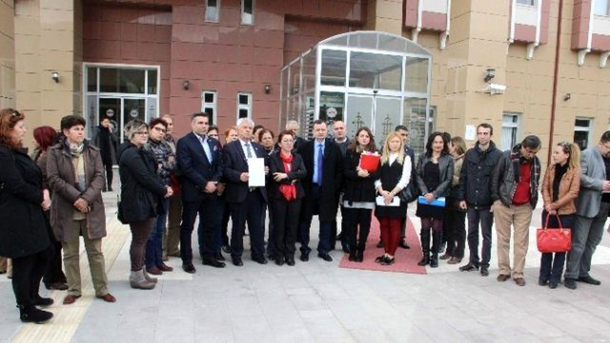 CHP\'den Cumhurbaşkanı ve Başbakan Hakkında Suç Duyurusu