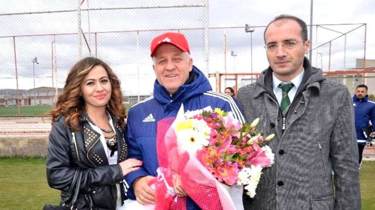 Cü Vakfı Koleji, Medicana Sivasspor\'u Ziyaret Etti