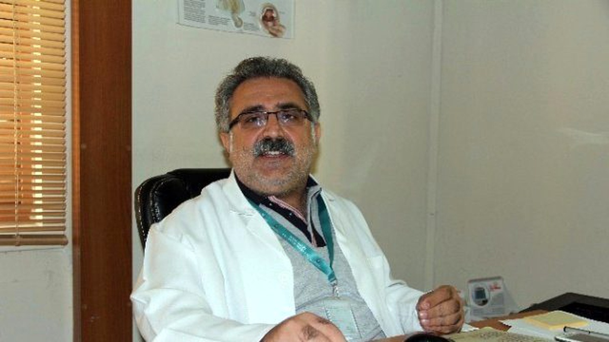 Dr. Şen: "Tarsus\'ta Aile Sağlığı Merkezine El Yapımı Patlayıcıyla Saldırı Düzenlendi"