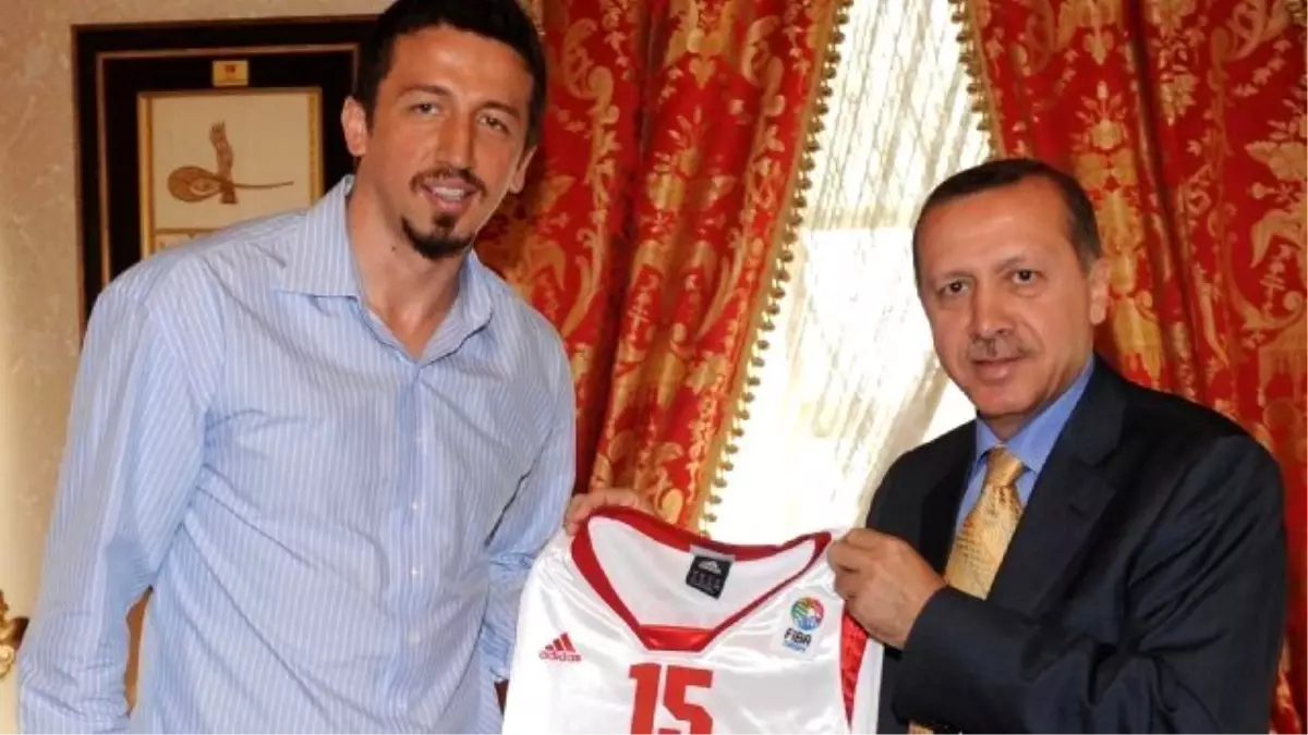 Erdoğan'a Danışman Olan Hidayet Türkoğlu'nun Maaşı Belli Oldu