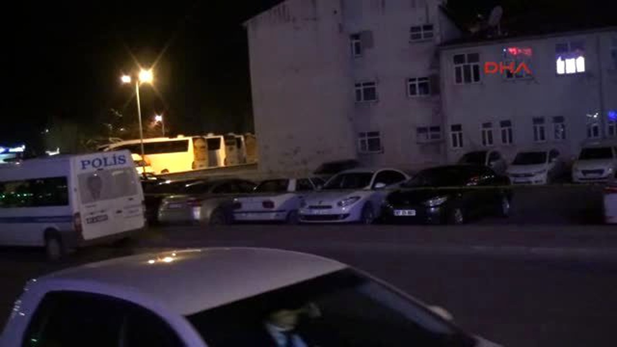 Ereğli Emniyet Müdürlüğünün Karşısında Unutulan Çanta Bomba Paniğine Neden Oldu