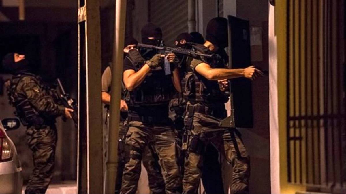 İstanbul Merkezli PKK Operasyonu! 9\'u Avukat 29 Gözaltı