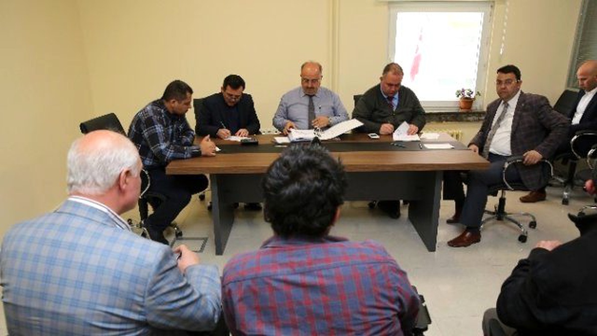 Kocasinan\'da 530 Bin Liralık Suni Çim İhalesi Sonuçlandı